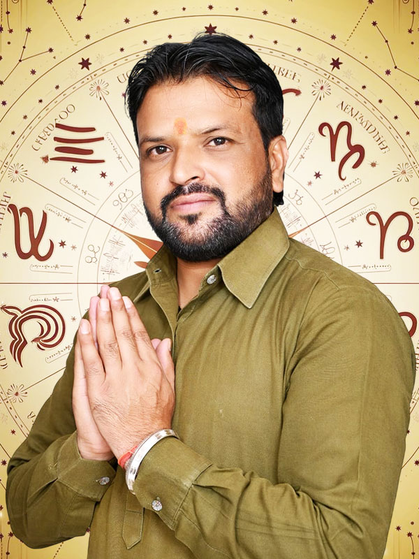 Astrologer Parveen Kumar